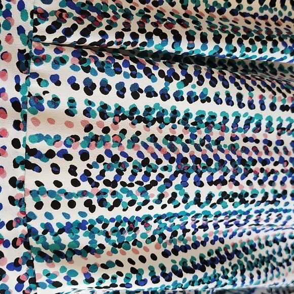 Apt. 9 Multicolored V-Neck Popover Blouse with Zipper Front - Picture 3 of 16